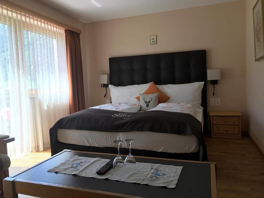Hotel Pizzeria Selva Zernez Kültér fotó