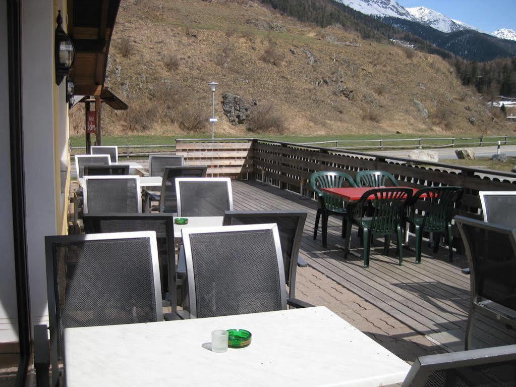 Hotel Pizzeria Selva Zernez Kültér fotó